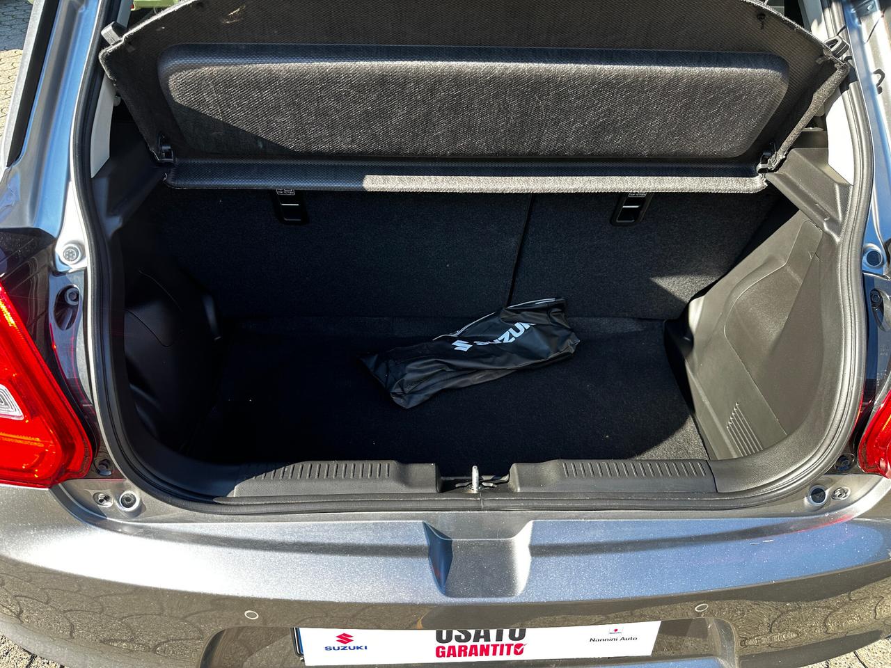 Suzuki Swift 1.2 Hybrid Top