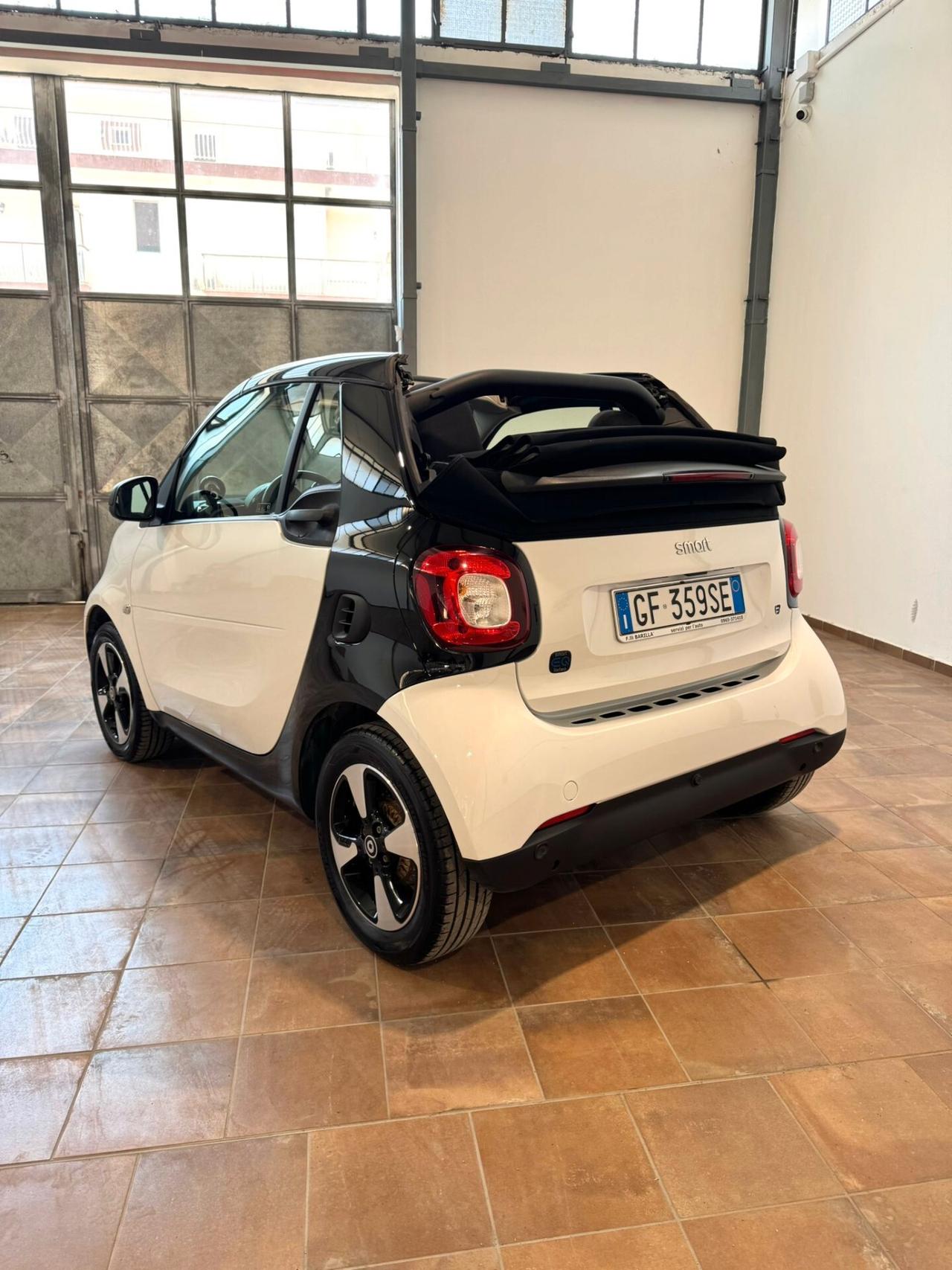 SMART EQ FORTWO CABRIO ELETTRICA
