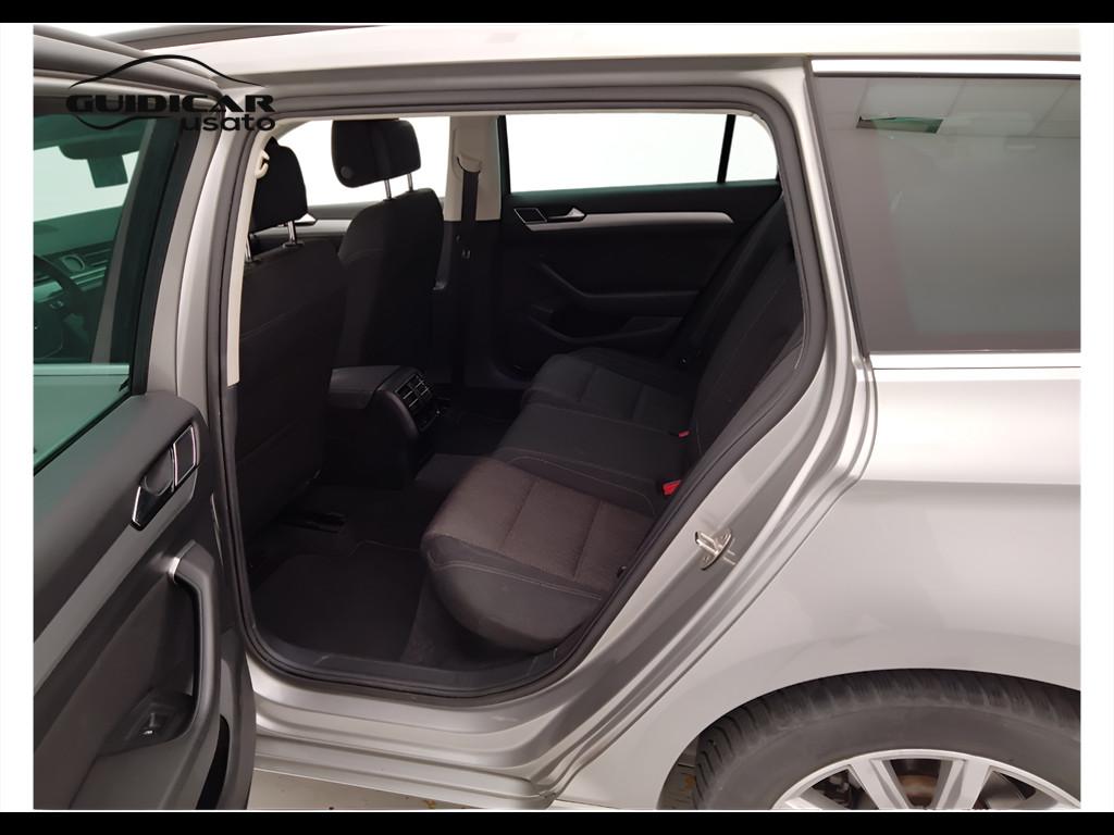 VOLKSWAGEN Passat VIII 2015 Variant - Passat Variant 2.0 tdi Business (