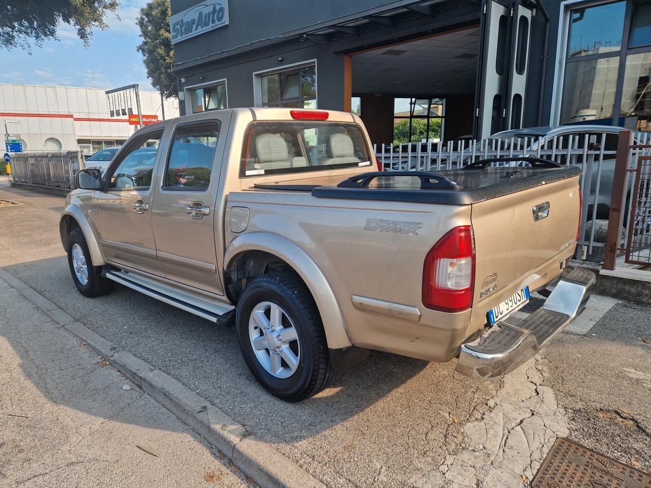 Isuzu D-Max 2.5 TD cat Space Cab 4WD Pick-up LS