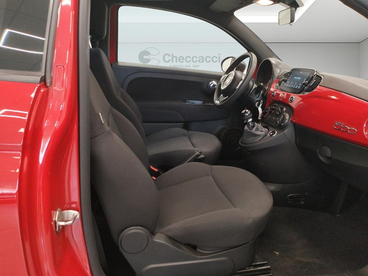 Fiat 500 1.0 Hybrid Red