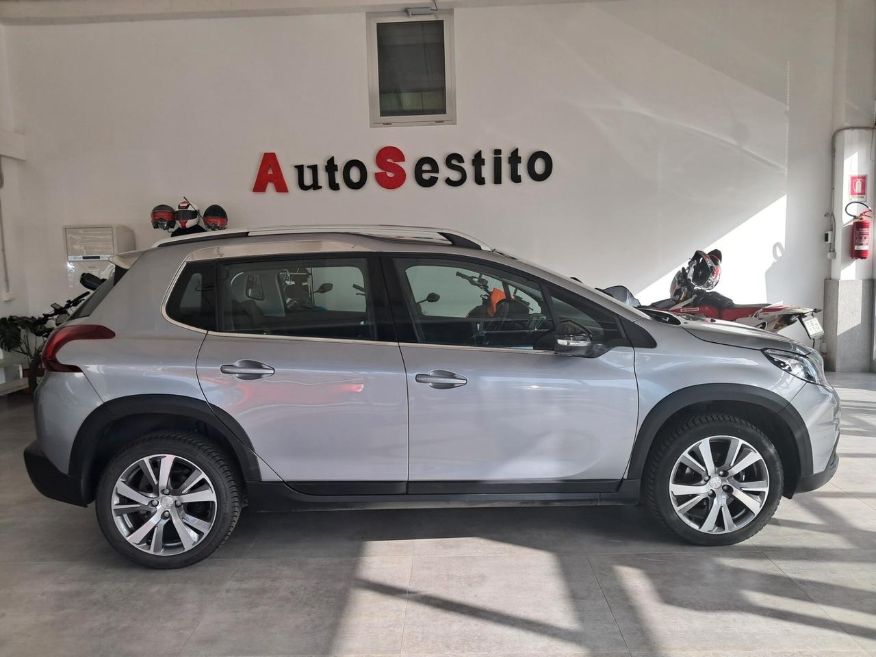 Peugeot 2008 BlueHDi 100 S&S Allure
