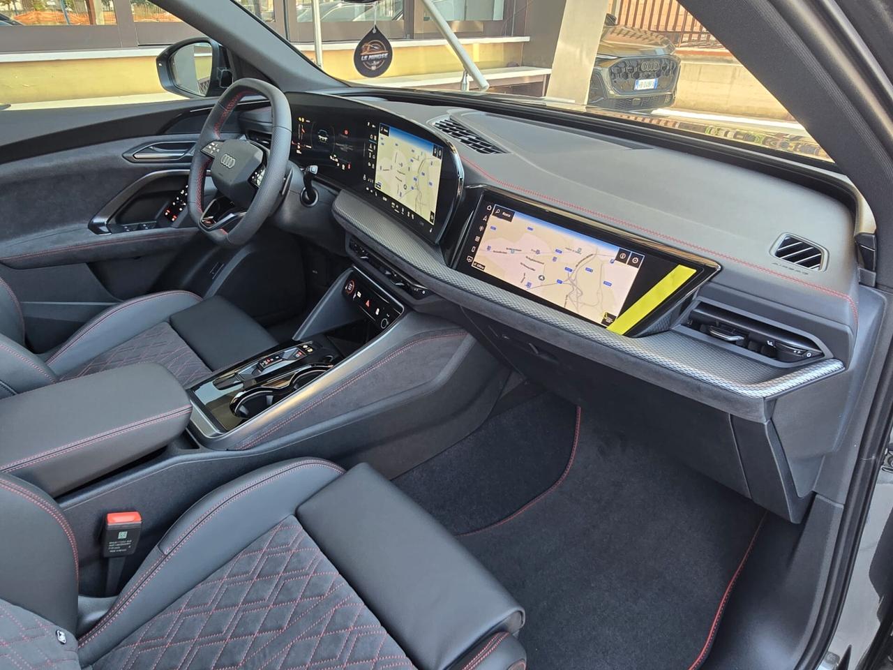 Audi Q5 40 TDI 204 CV quattro S tronic Identity Black