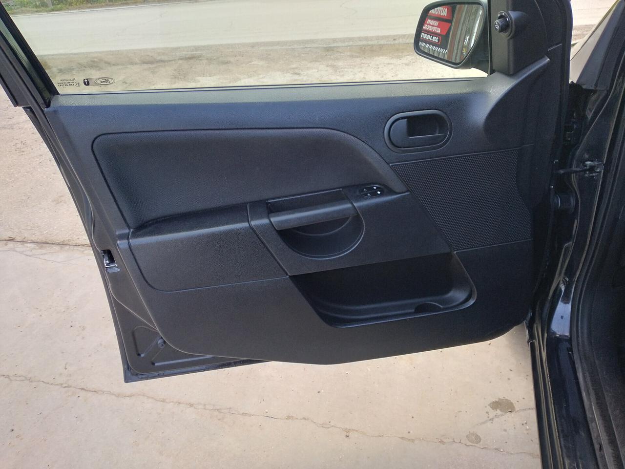 Ford Fiesta 1.4 TDCi 5p.