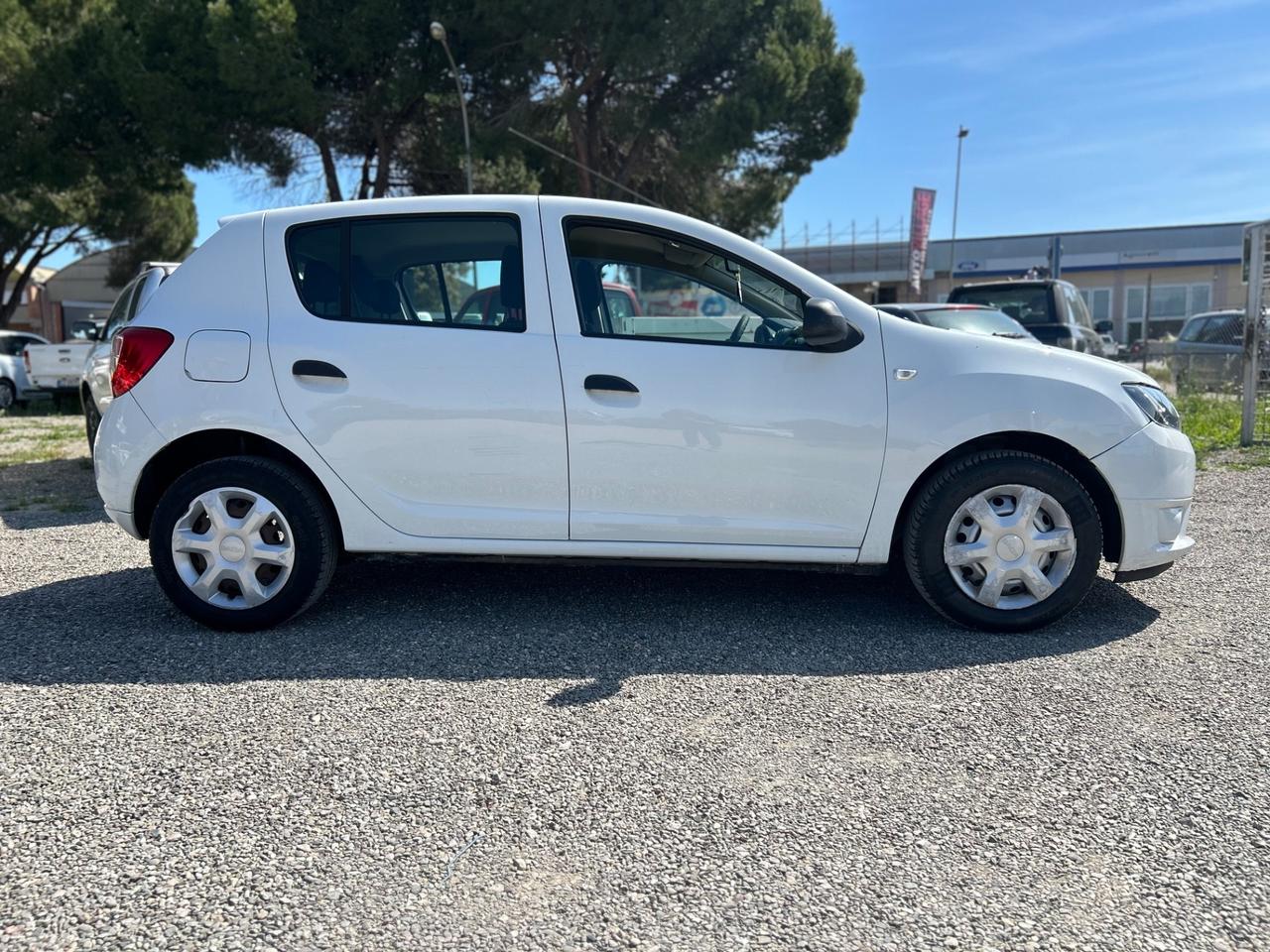 Dacia Sandero 1.2 GPL 75CV Ambiance *NEOPATENTATI*