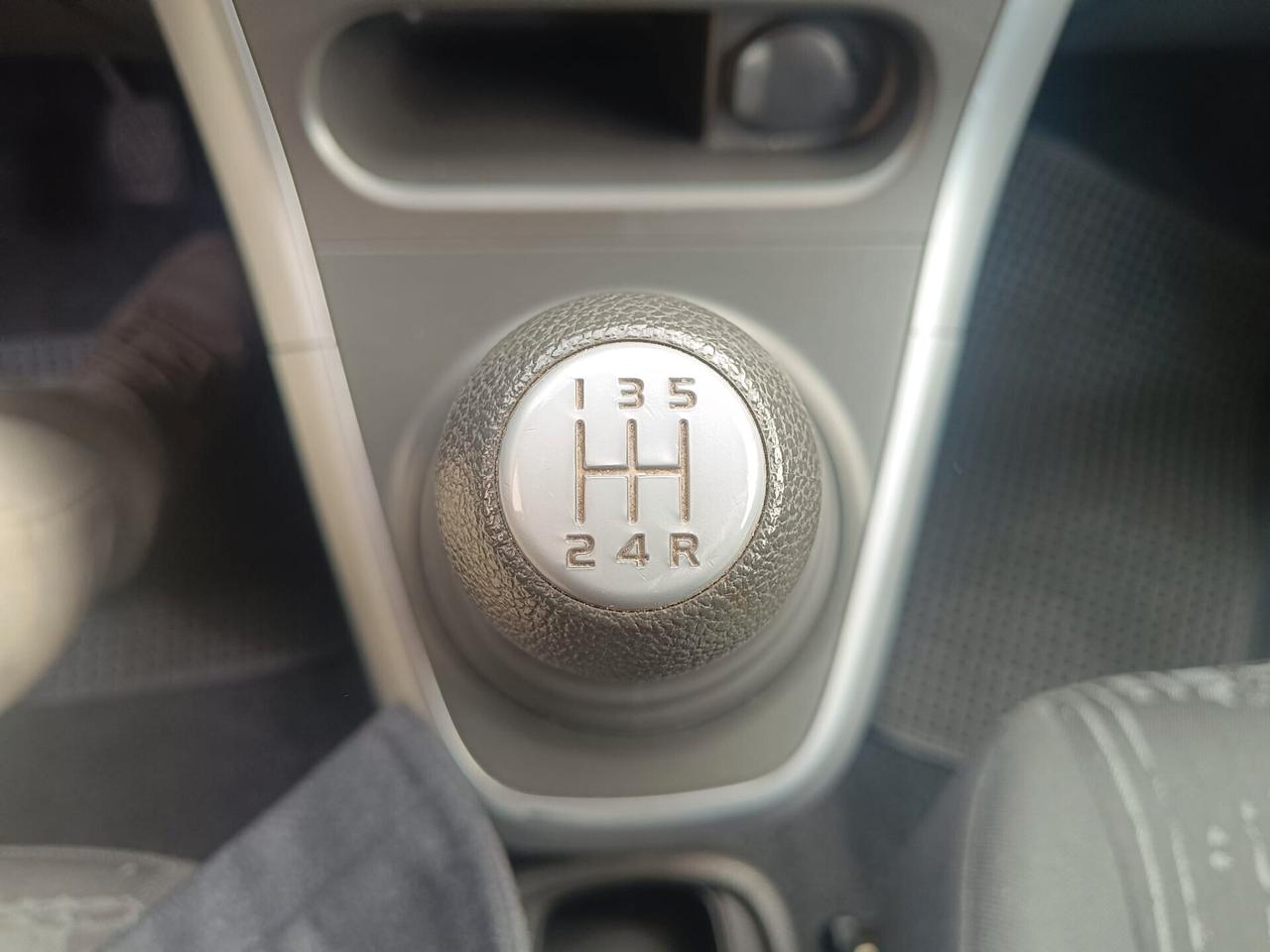 Opel Agila 1.0 12V 68 CV Ecotec Neopatentati