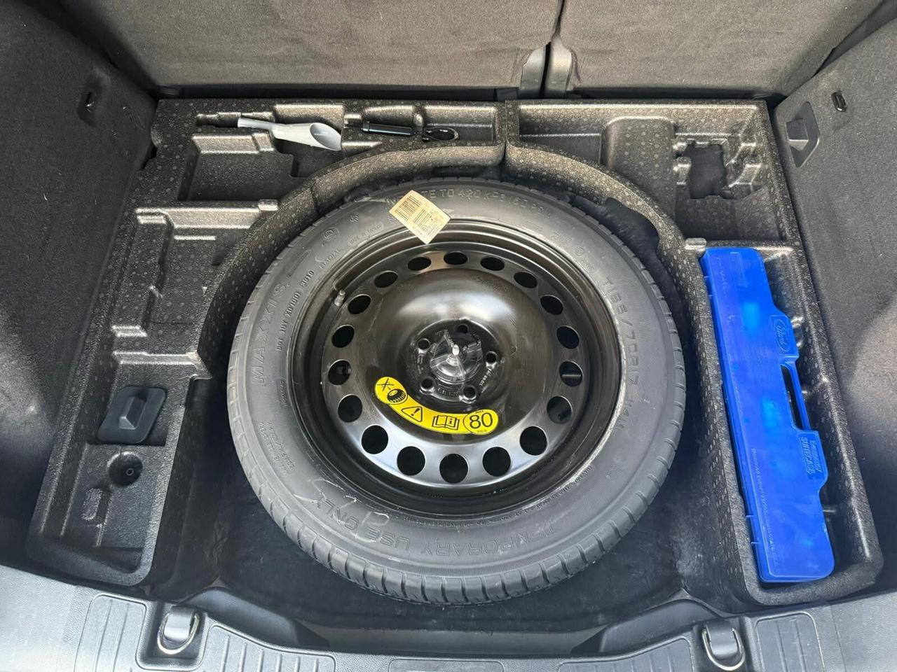 Ford Kuga 120CV AUT TITANIUM