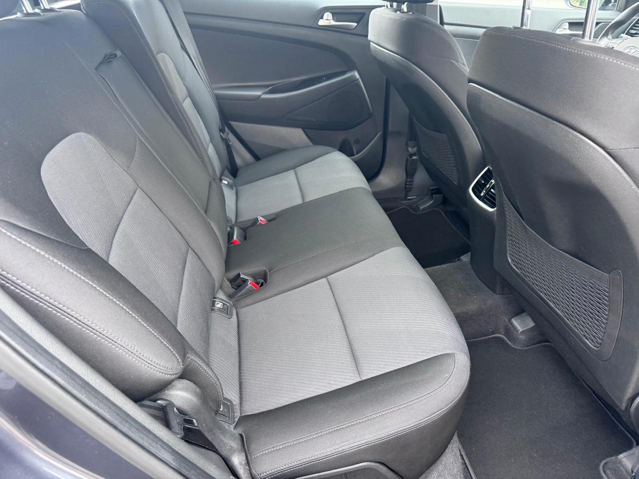 Hyundai Tucson 1.6 CRDi Exellence*EURO6*NAVI*CERCHI