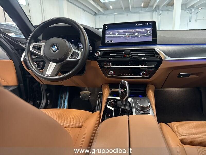BMW Serie 5 Touring Serie 5 G31 2020 Touring LCI D 530d Touring mhev 48V Luxury auto