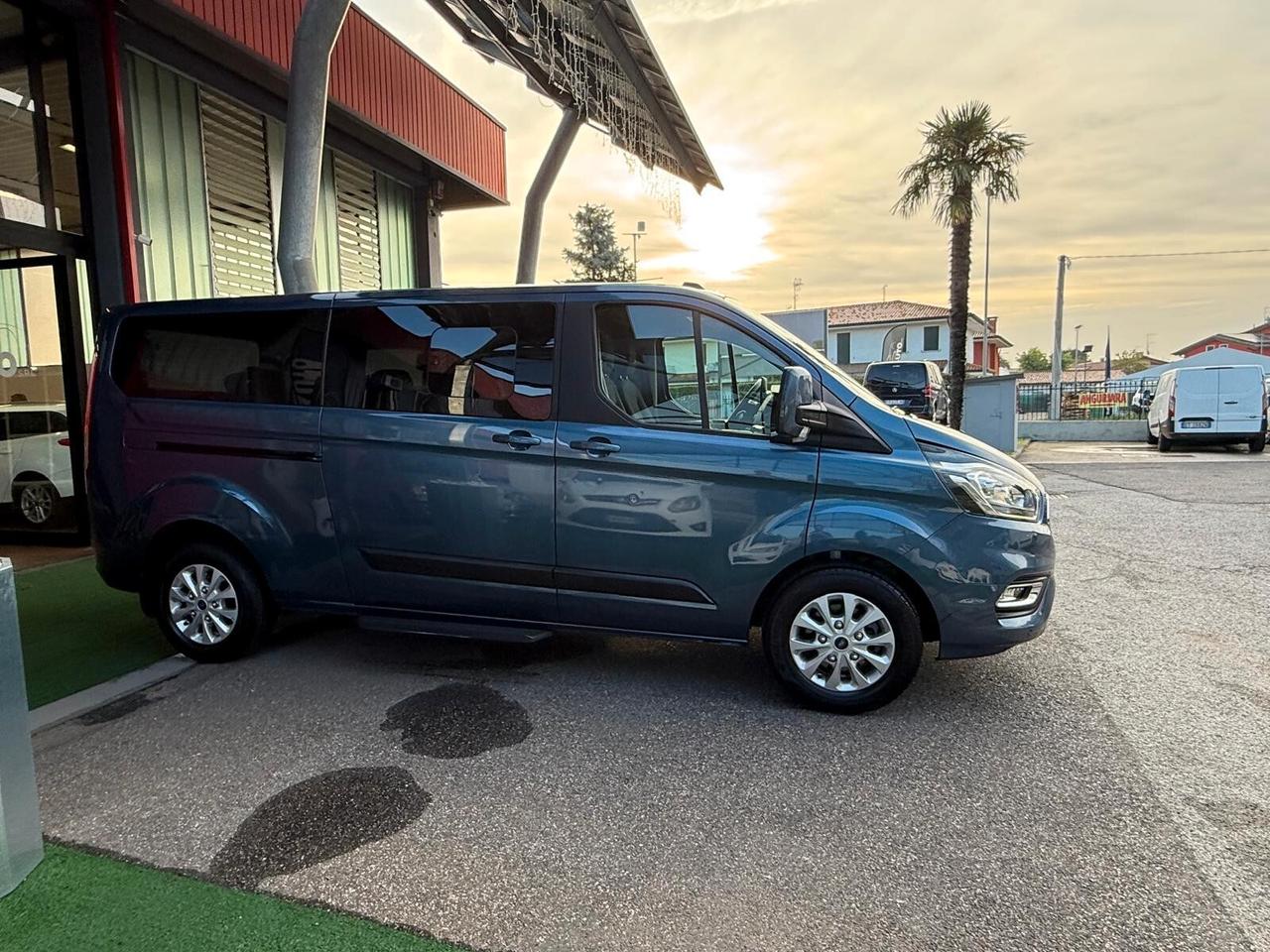 Ford Tourneo Custom 2.0 EcoBlue 130CV Titanium AUTOMATICO 8 POSTI
