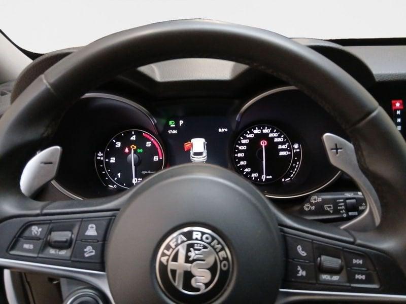 Alfa Romeo Stelvio 2.2 t Executive Q4 210cv auto my19