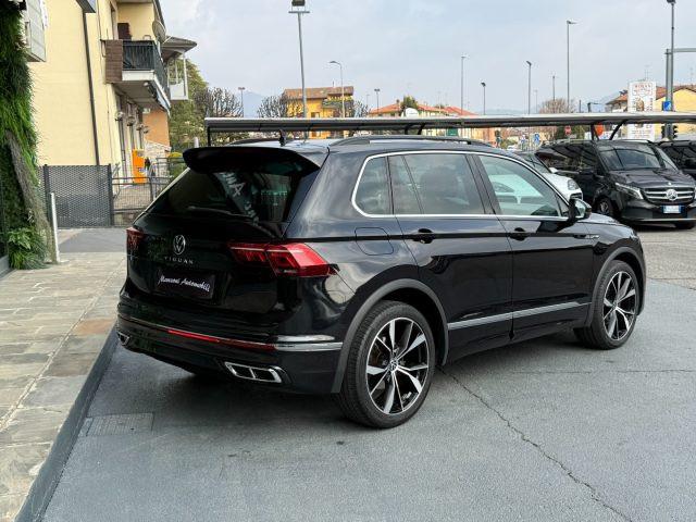 VOLKSWAGEN Tiguan 2.0 TDI 150 CV SCR DSG R-Line UNICO PROPRIETARIO
