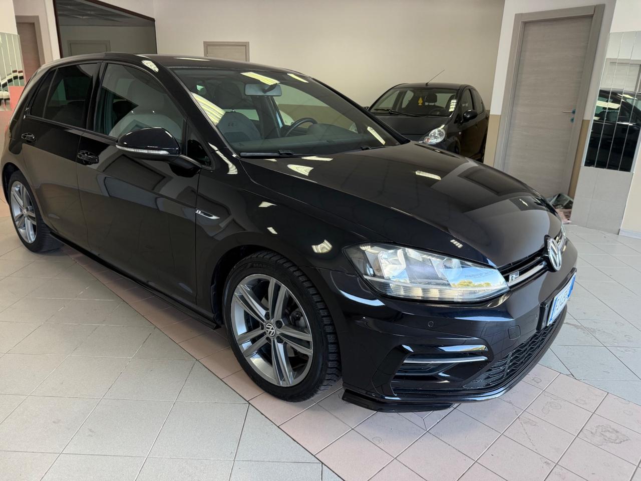 Volkswagen Golf 7.5 R-Line