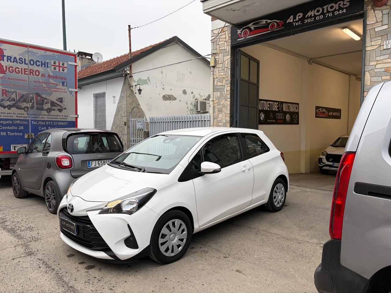 Toyota Yaris 1.0 3 porte Cool GPL