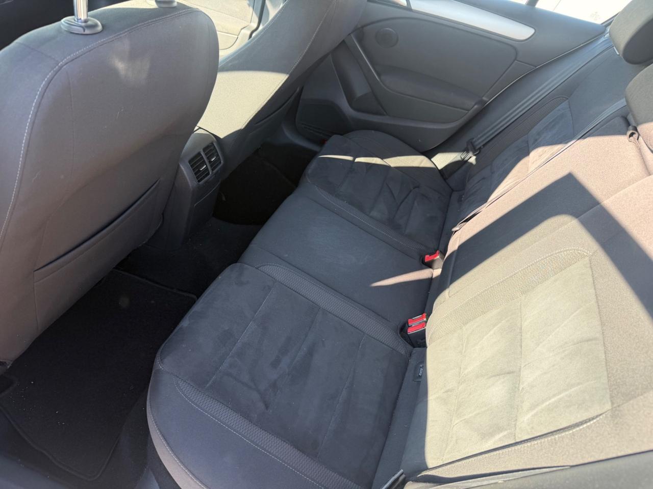 Volkswagen Golf 1.6 TDI DPF 5p. Highline