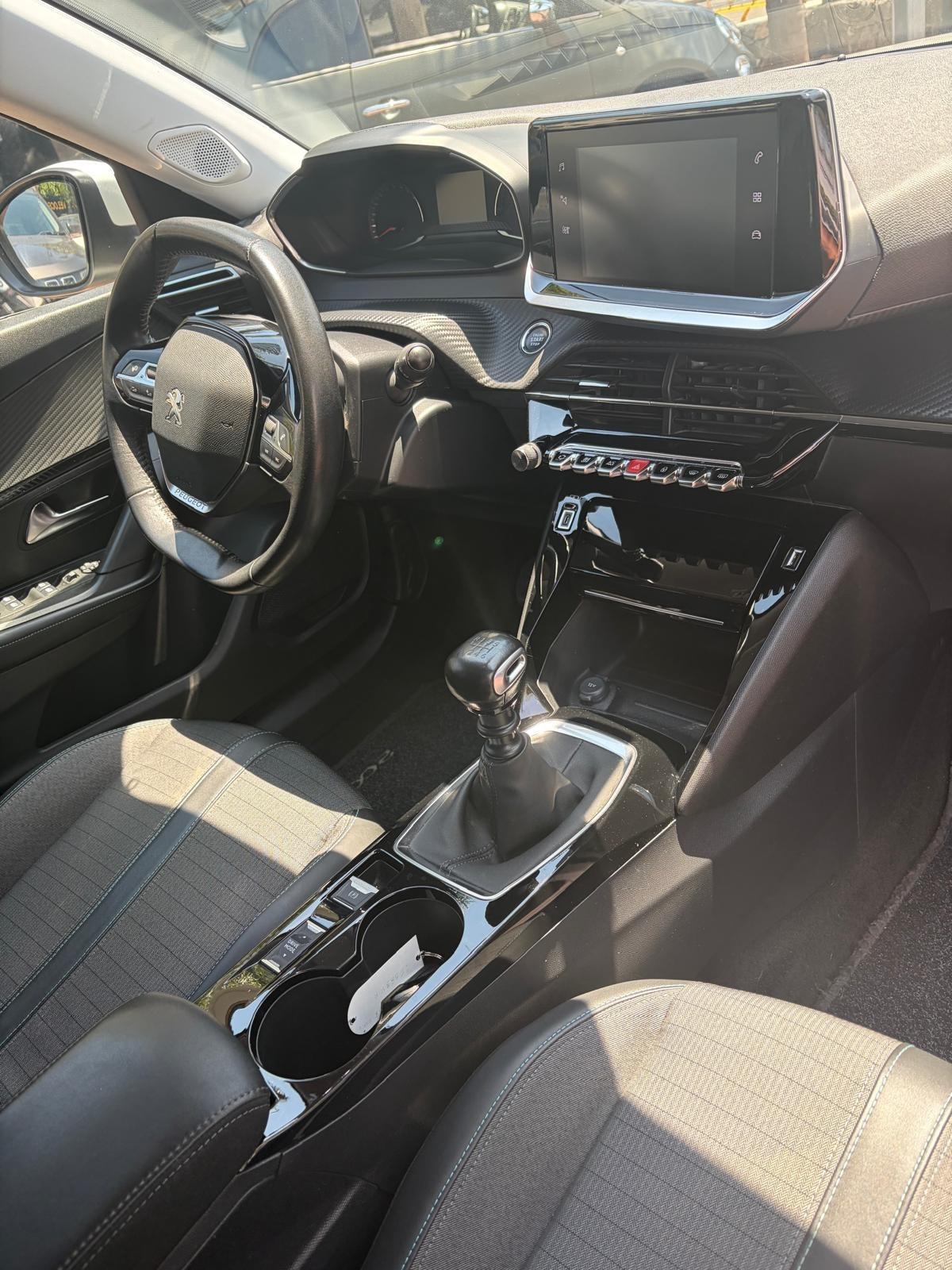 Peugeot 2008 PureTech 100 S&S Allure Pack PREZZO 14990