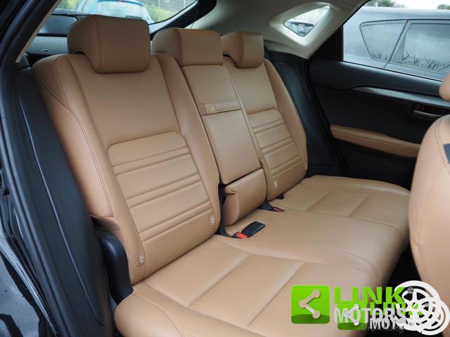 LEXUS NX 300h Hybrid 4WD Executive