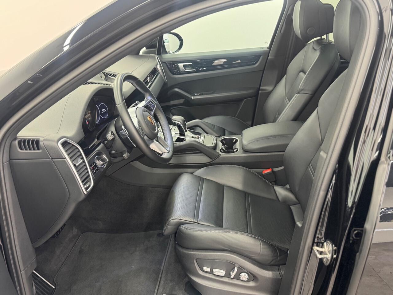 Porsche Cayenne Coupé 3.0 V6