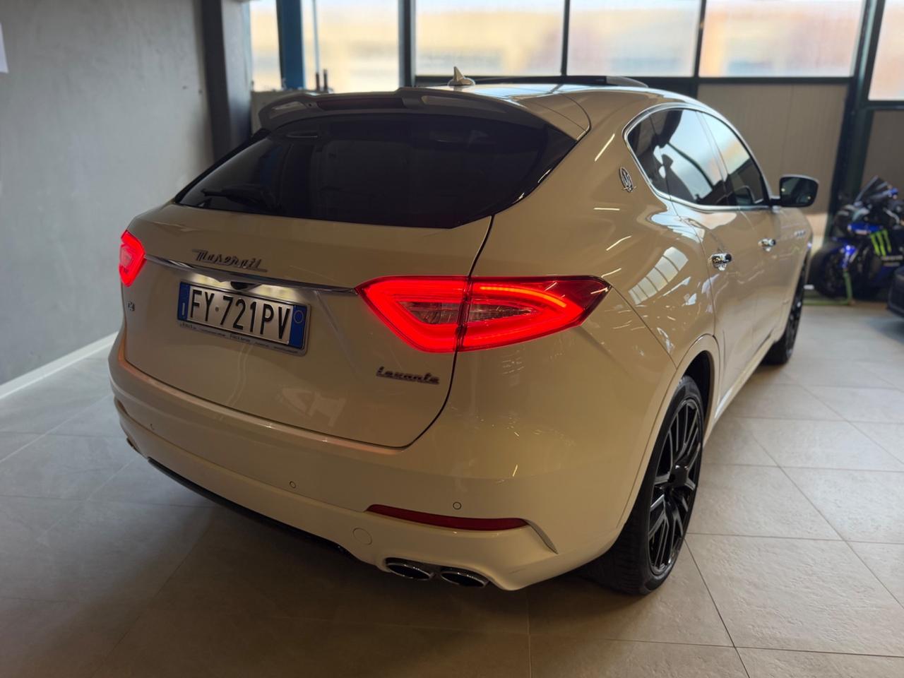 Maserati LEVANTE V6 AWD GRANDSPORT TETTO PELLE
