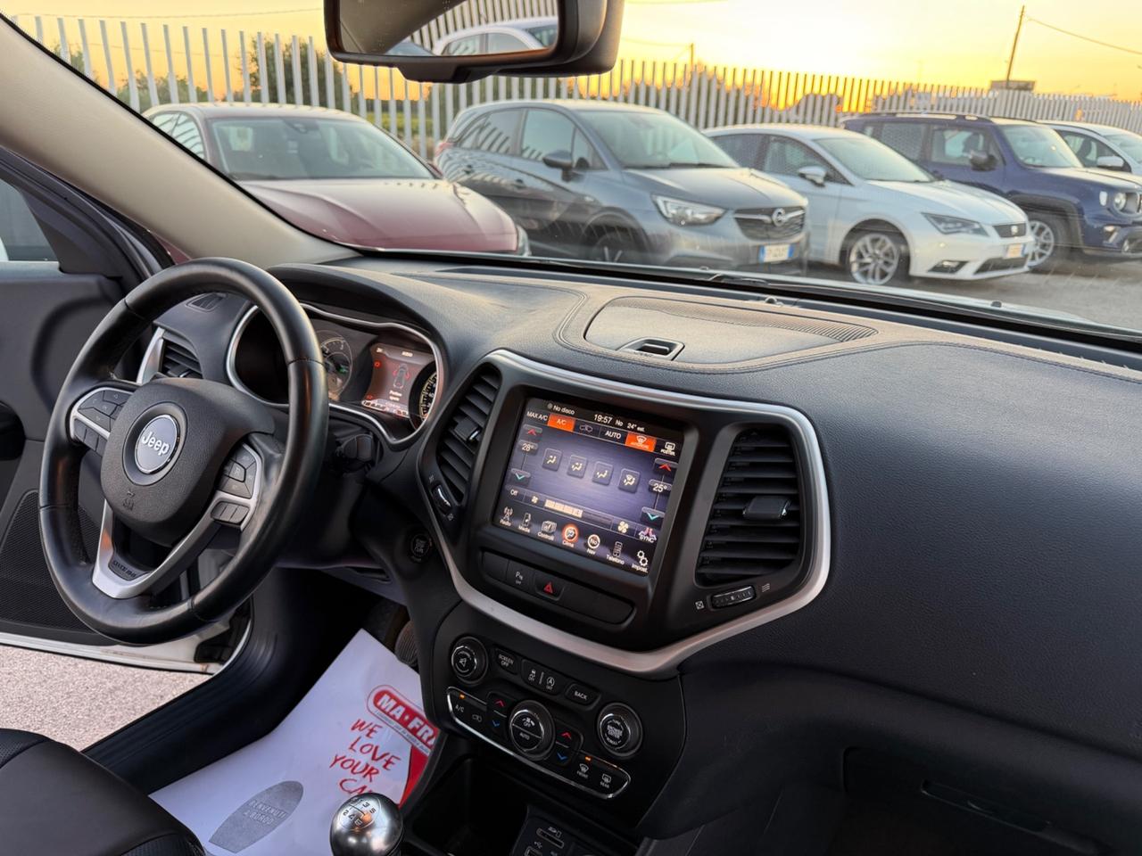 JEEP CHEROKEE 2.0 MJTD 140CV 2WD MANUAL FULL LED