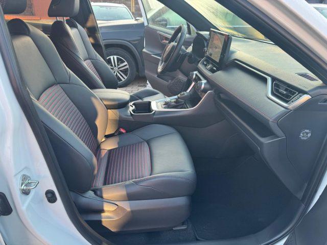 SUZUKI Across 2.5 Plug-in Hybrid E-CVT 4WD Top