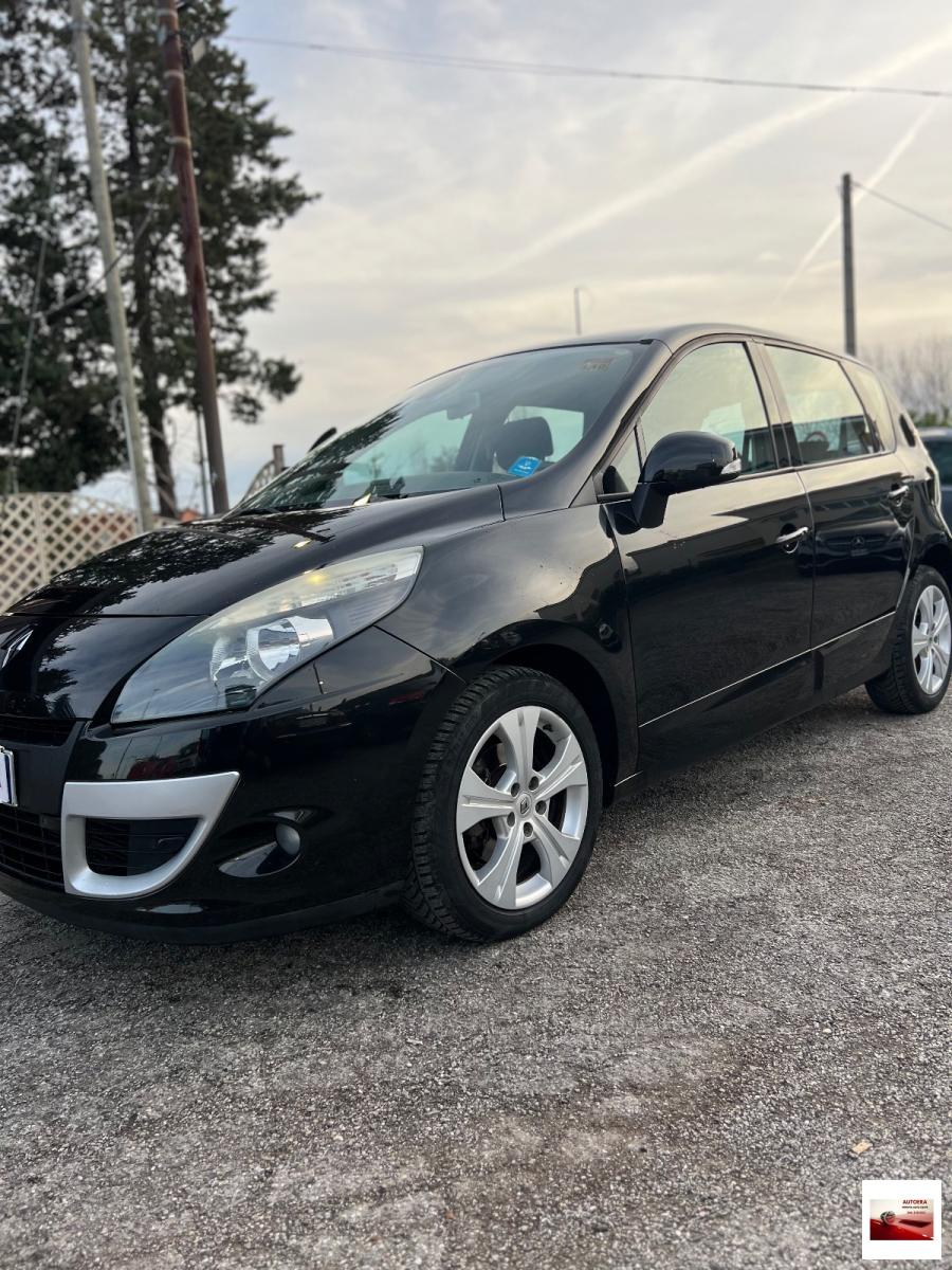 RENAULT - Scénic X-Mod - 1.5 dCi 110CV Luxe