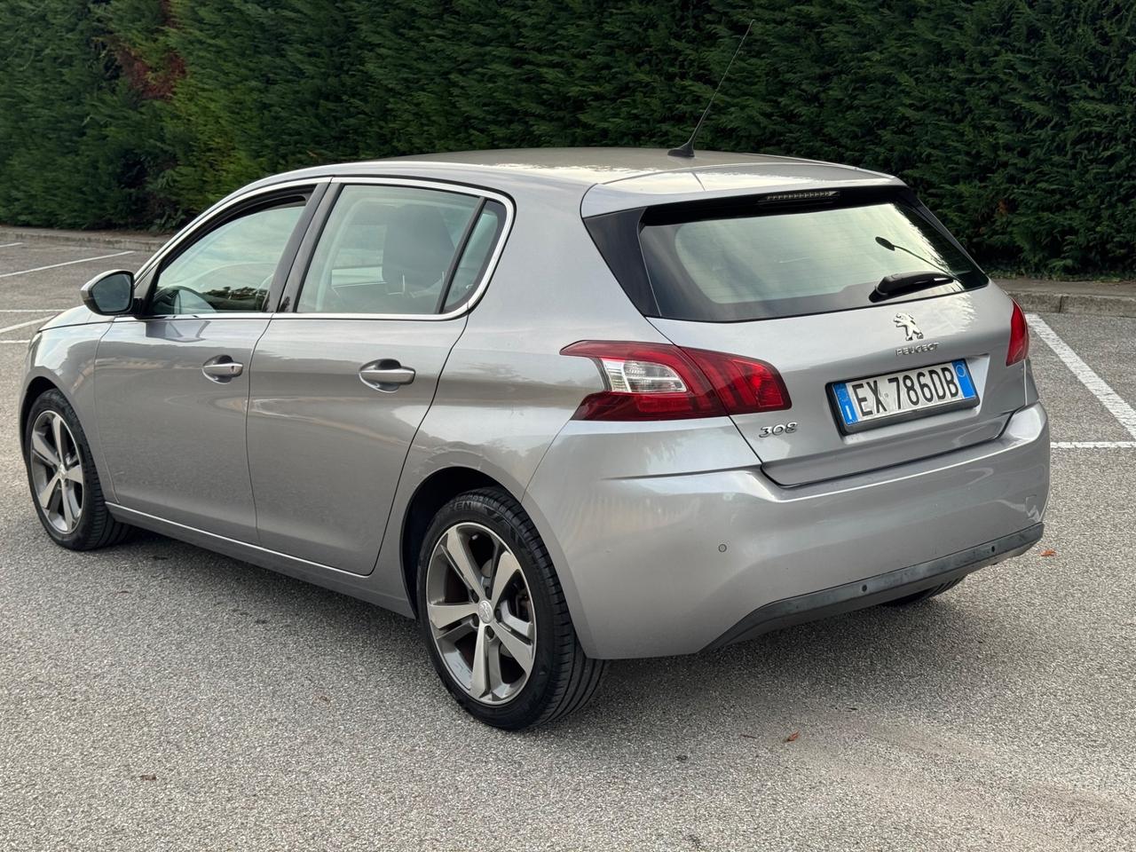 Peugeot 308 1.2 PureTech