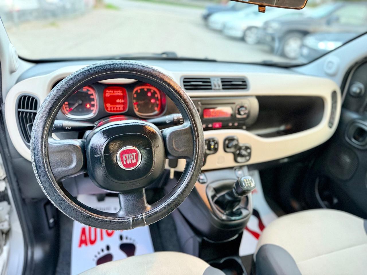 Fiat Panda 2013 1.2 Lounge km solo 120,000 ok neopatentati ! ! !