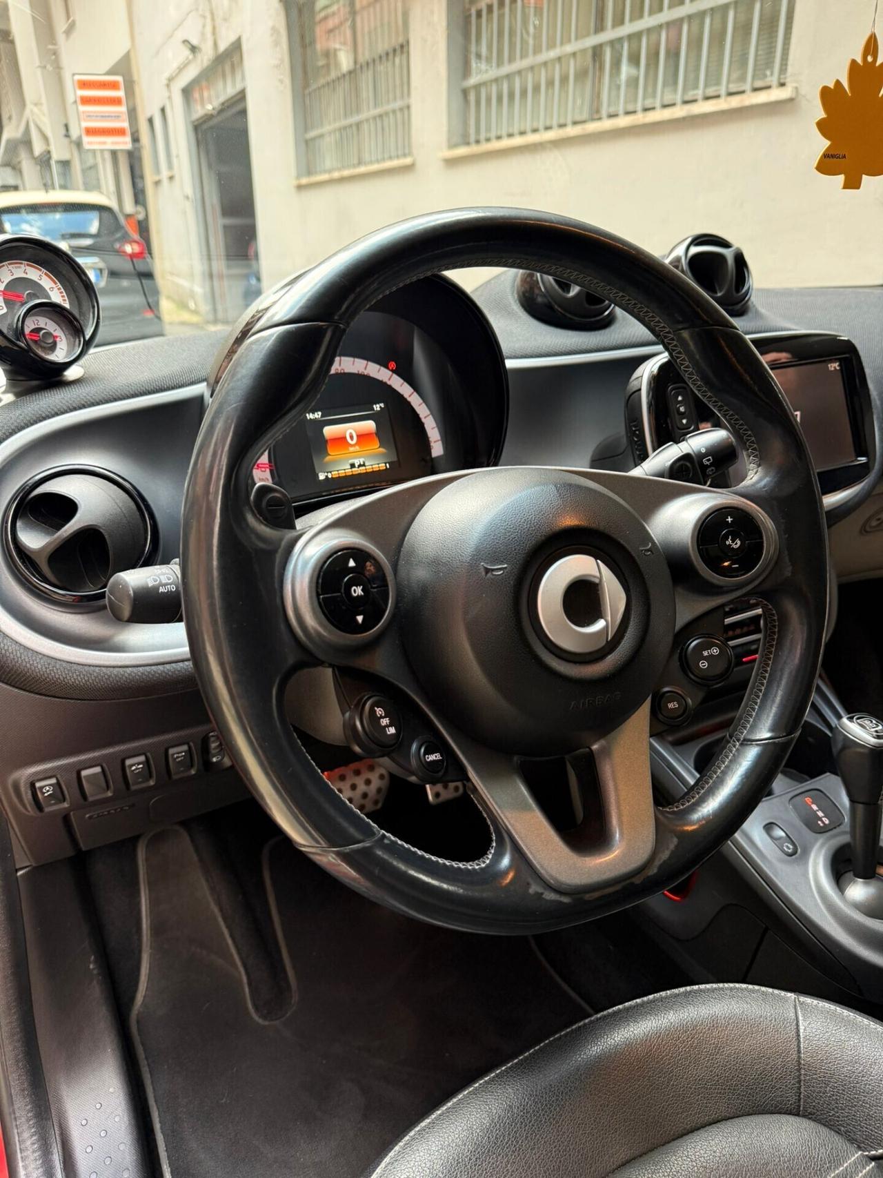 Smart ForFour 90 0.9 Turbo Brabus Style