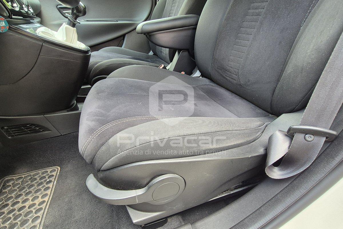 LANCIA Ypsilon 1.2 69 CV 5 porte Gold