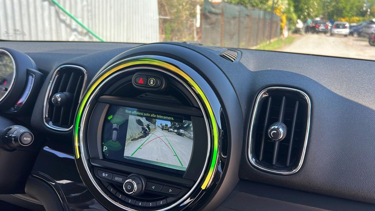Mini Cooper Countryman Mini 1.5 Hype