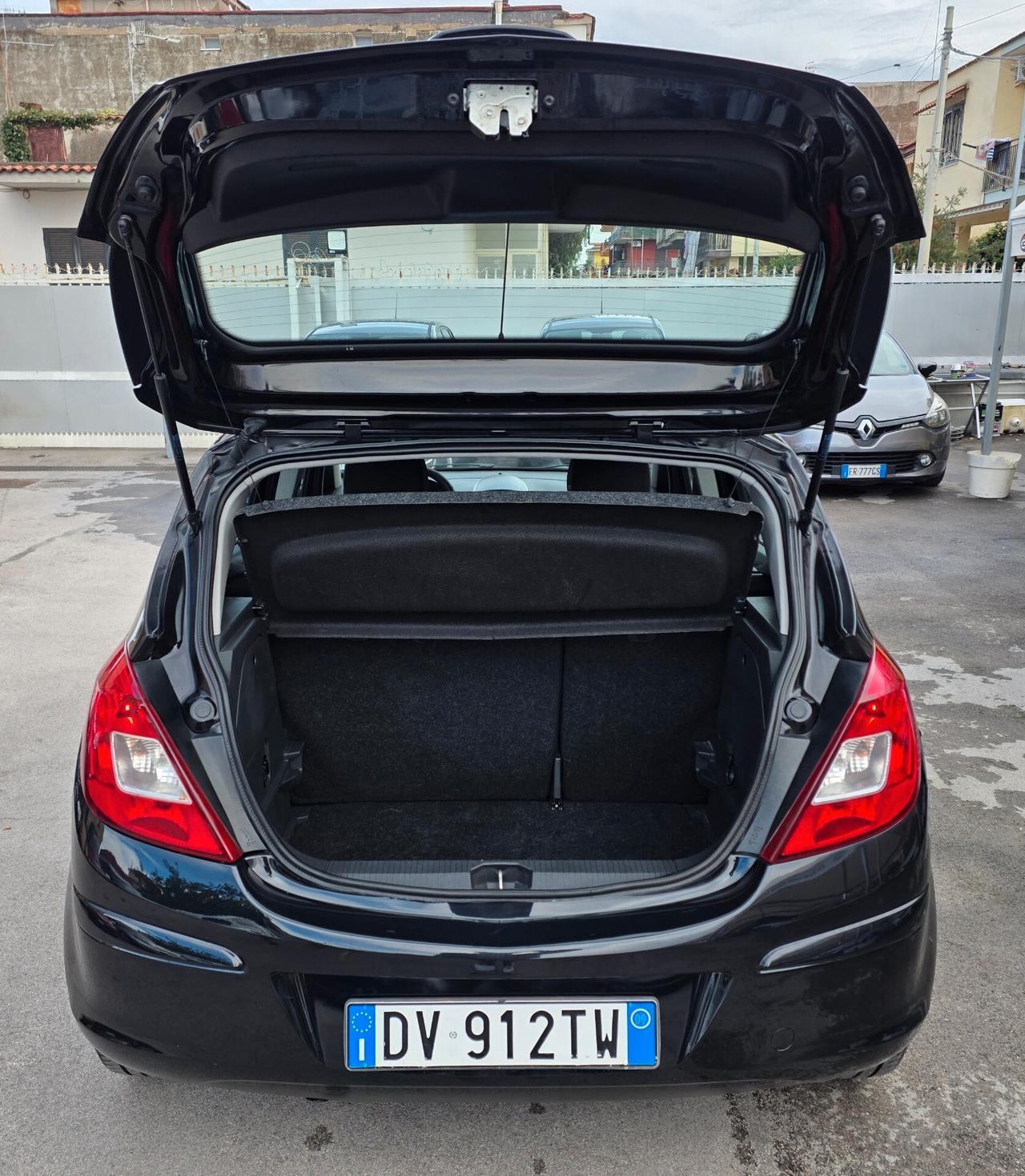 Opel Corsa 1.2 80CV 5 porte GPL-TECH Enjoy