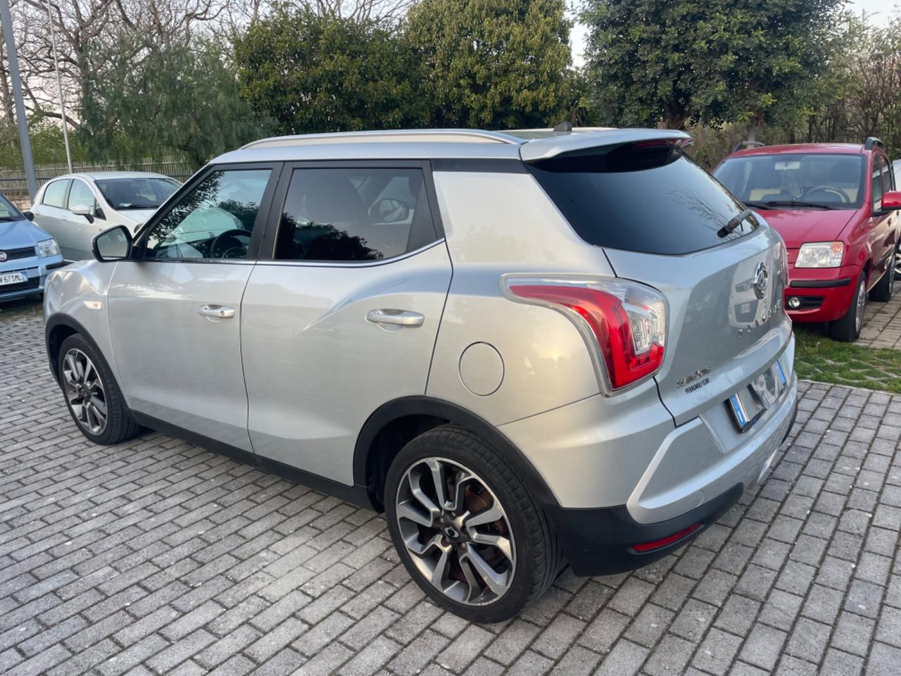 Ssangyong Seleziona Ssang yong tivoli 1.6 d 115 cv BE