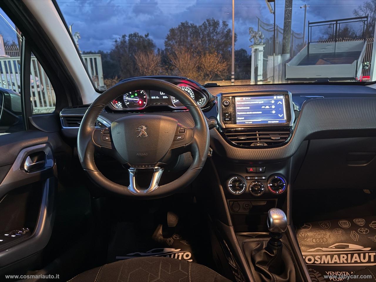 PEUGEOT 2008 BlueHDi 100 S&S Allure