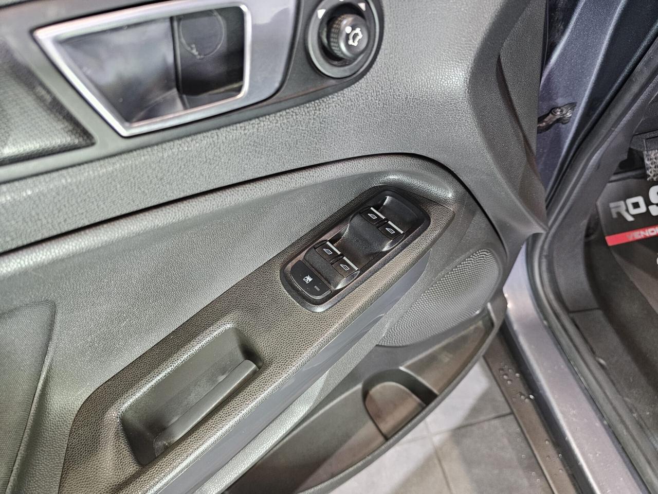 Ford EcoSport 1.5 TDCi 95 CV Titanium