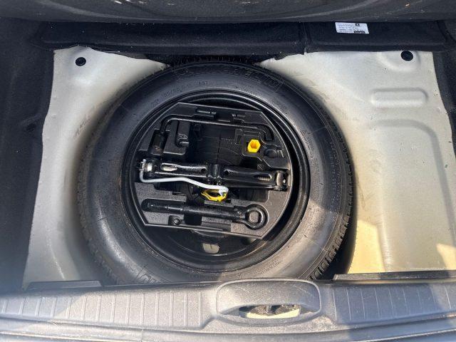 PEUGEOT 208 1.2 82 CV 5p Active