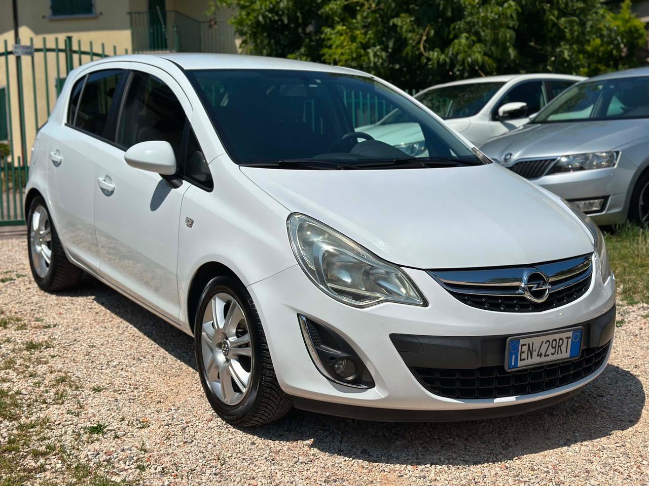 Opel CORSA 1.2 5P GPL COSMO KMCERT NEOPAT UNICOPR