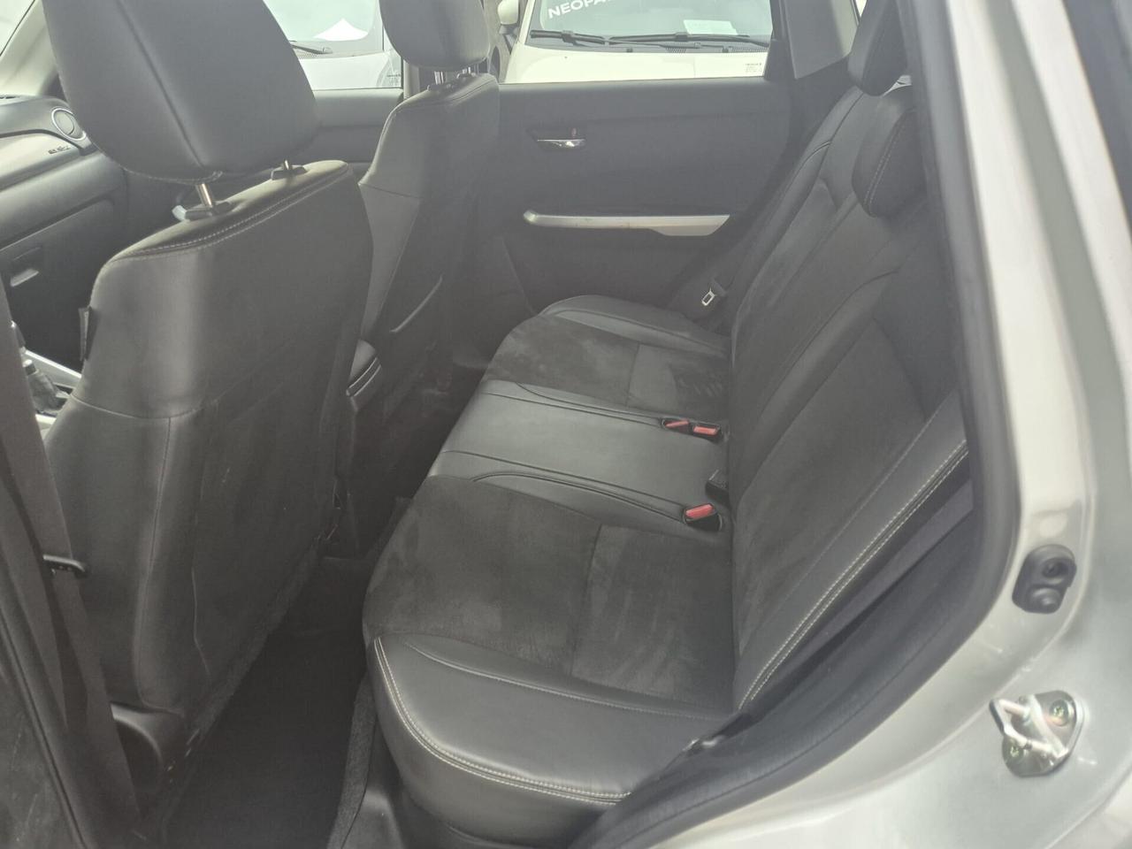 Suzuki Vitara 1.6 DDiS 4WD AllGrip V-Top SOLO PER