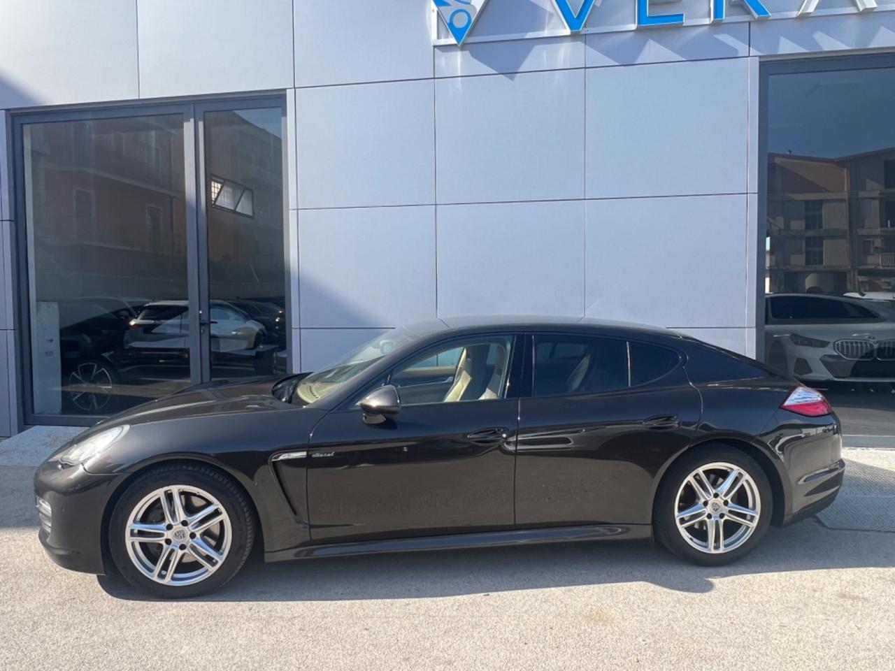 Porsche Panamera 3.0 Diesel - anno 2012 - km 220.000