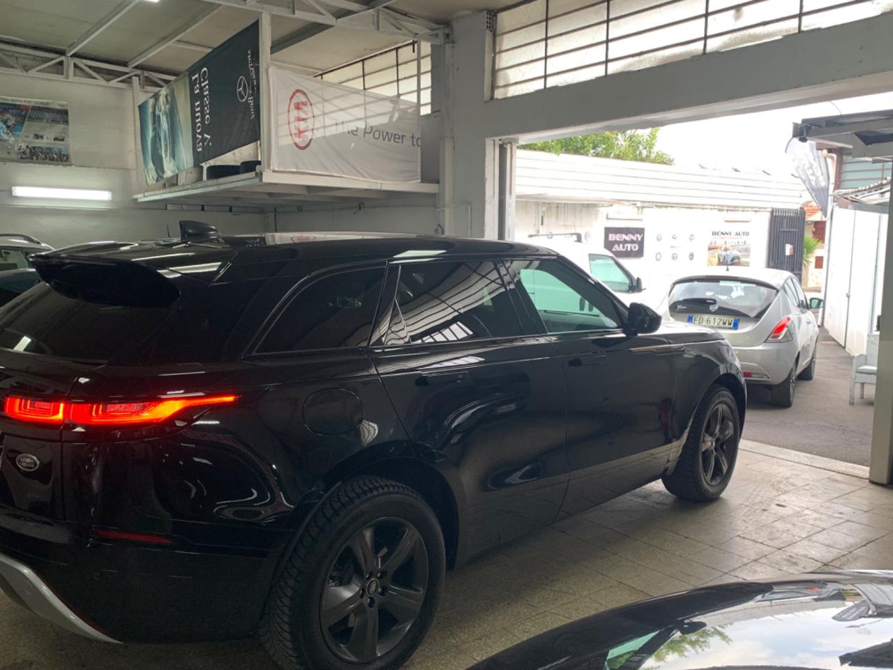 Land Rover Range Velar 2.0D I4 204 CV R-Dynamic HSE