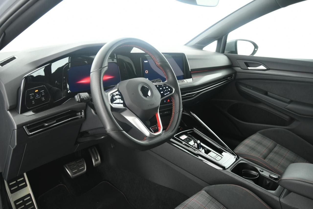 Volkswagen Golf GTI 2.0 TSI DSG