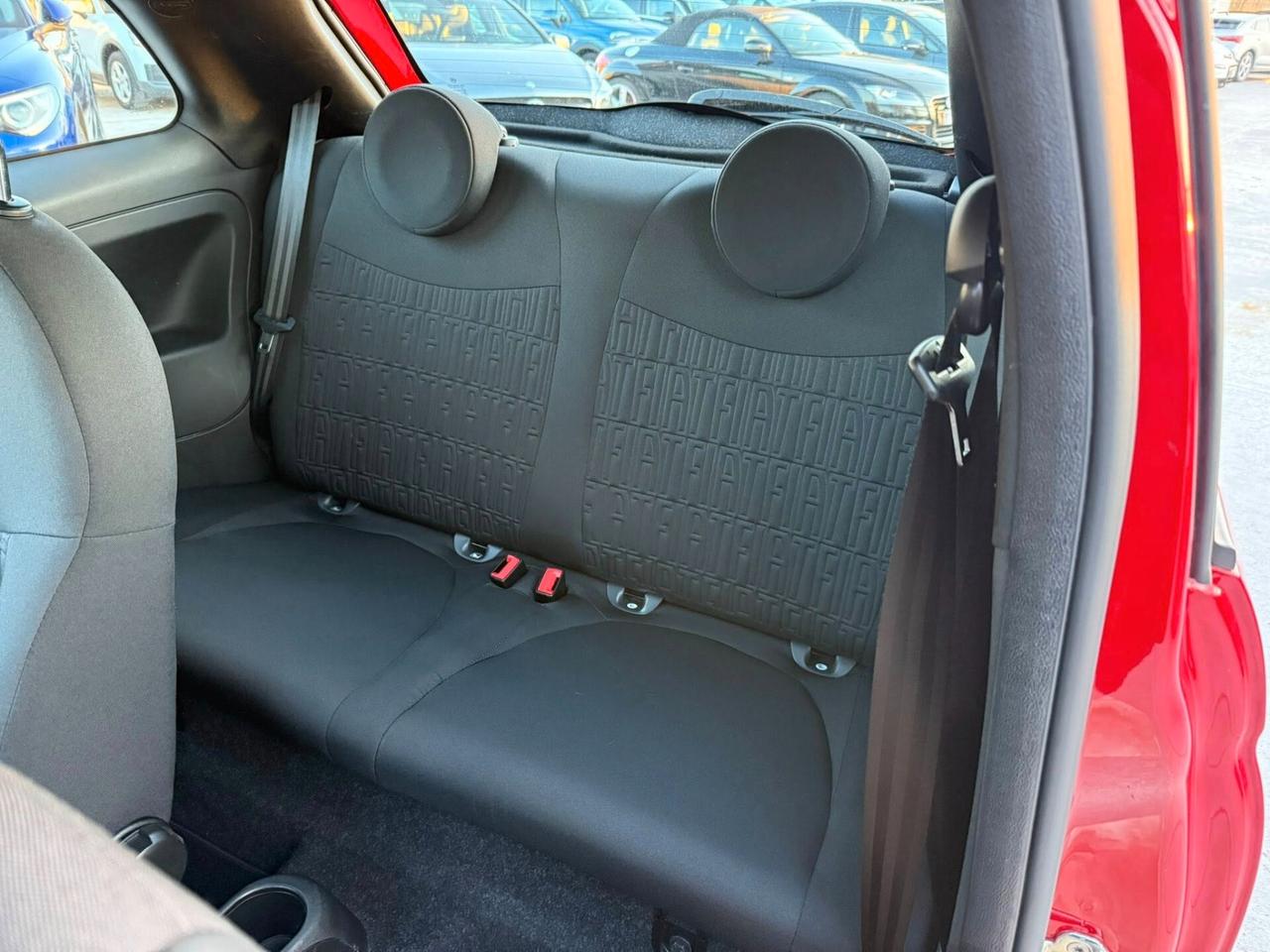 Fiat 500 1.0 70cv Hybrid -RED-