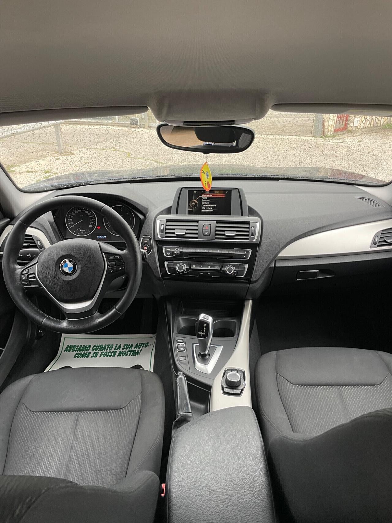 Bmw 116 116d 5p. Urban
