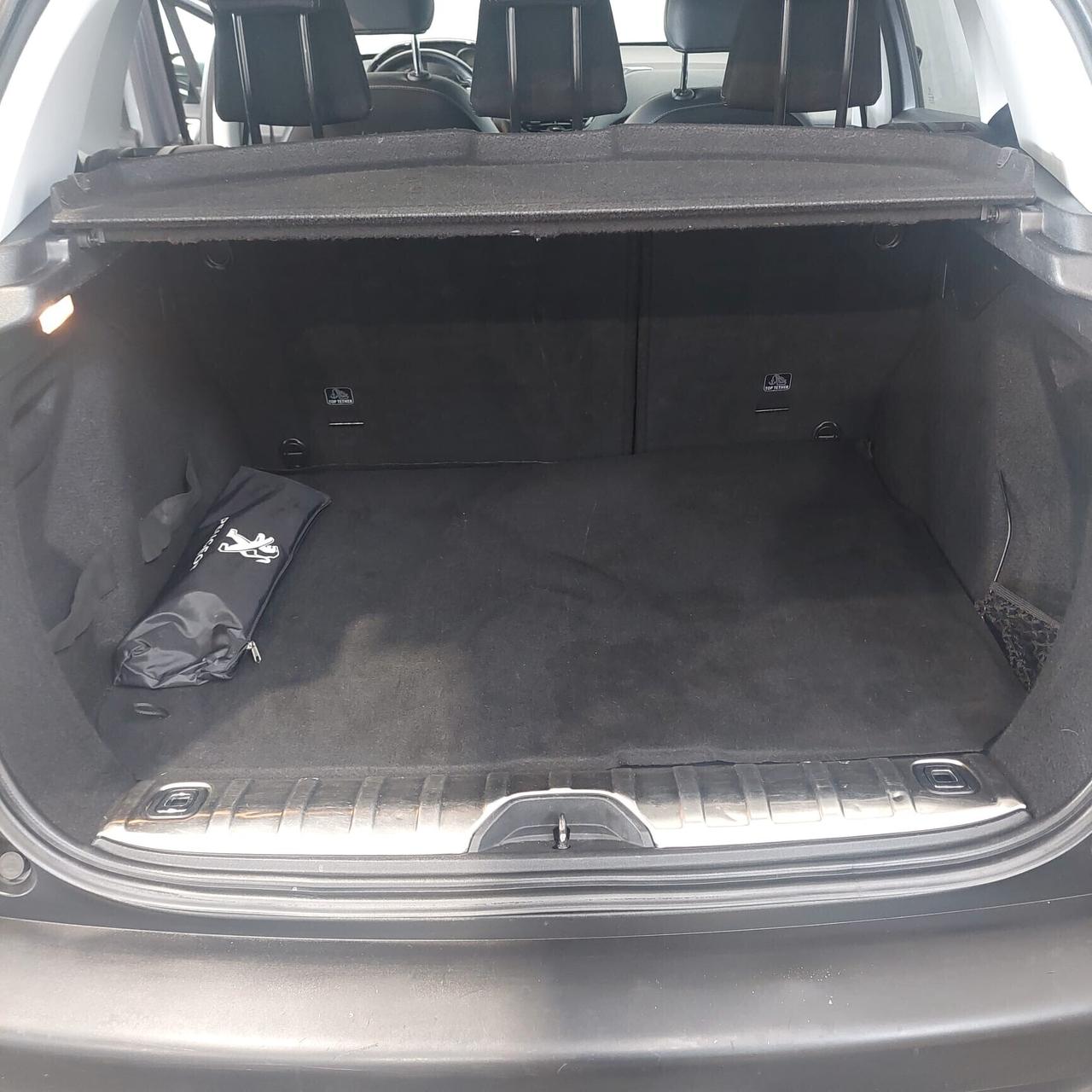 Peugeot 2008 1.6 HDI NEOPATENTATI ALLURE