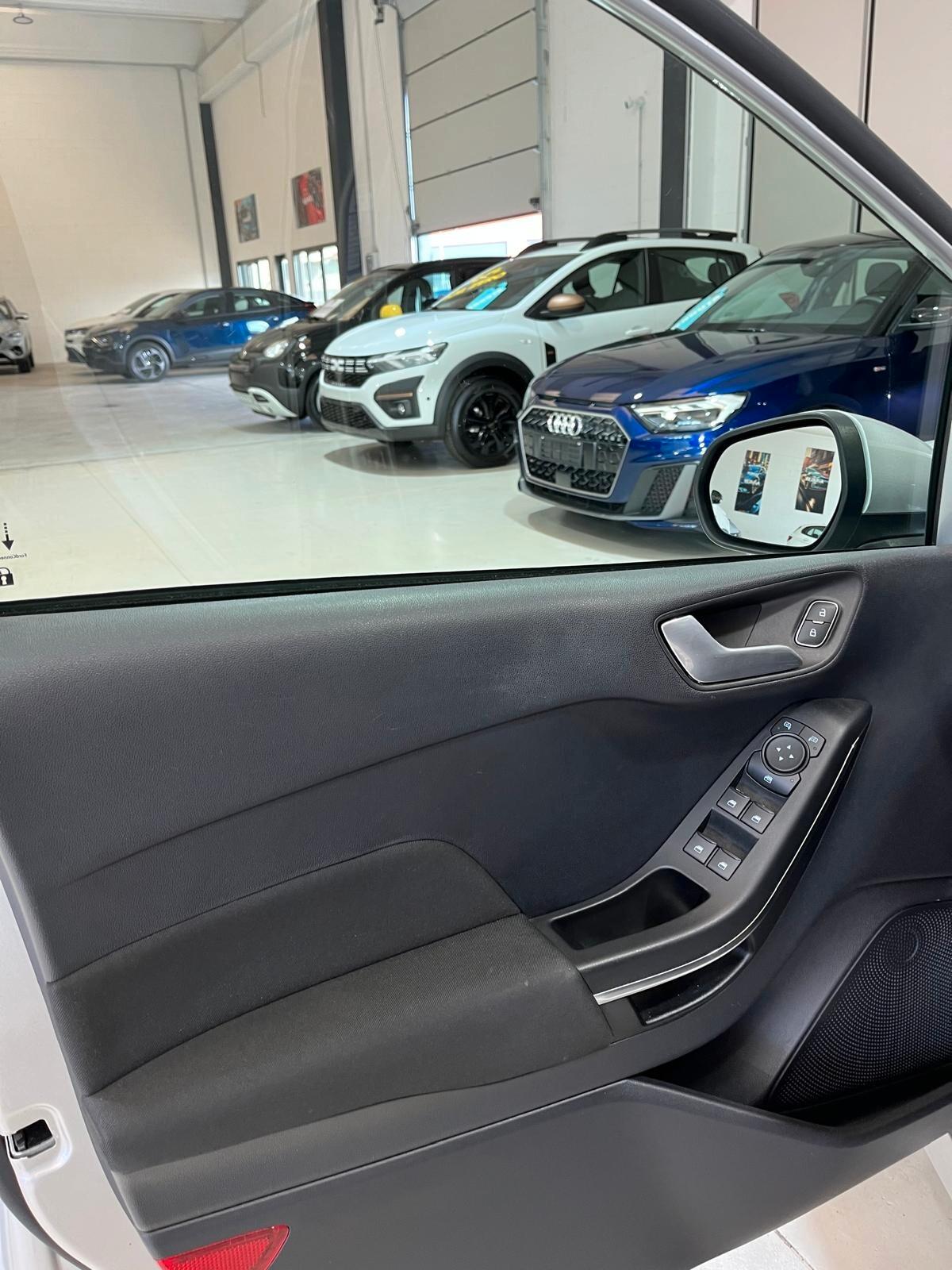 Ford Fiesta 1.0 Ecoboost Hybrid 125 CV 5 porte ST-Line