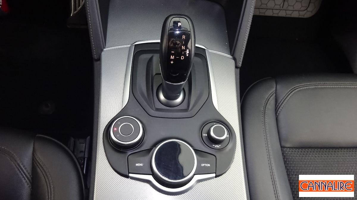 ALFA ROMEO - Stelvio - 2.2 T.diesel 210 CV AT8 Q4 Exec.