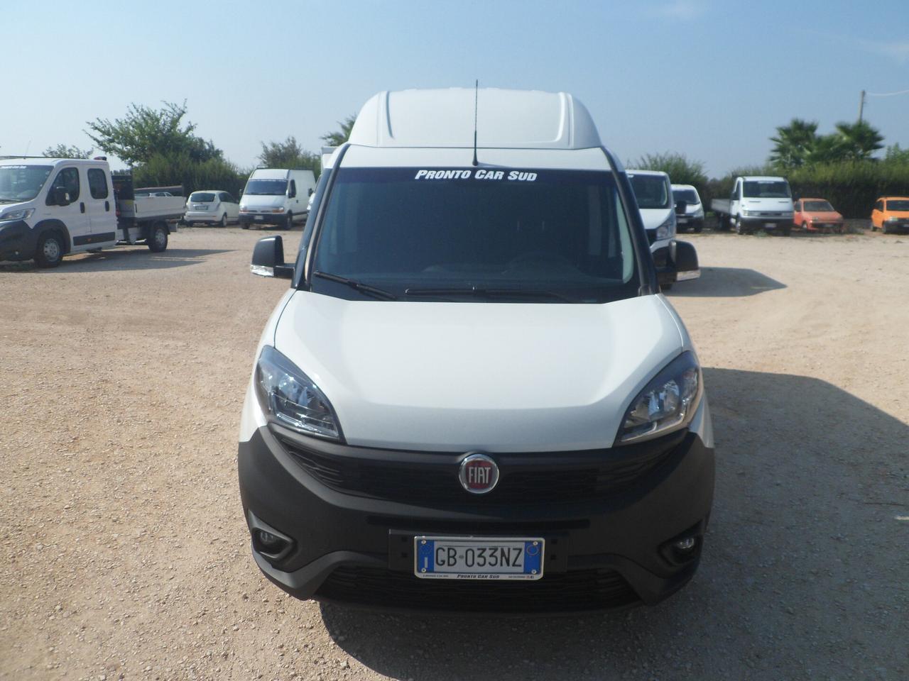 Fiat Doblo furgone maxi-alto xl 3 posti