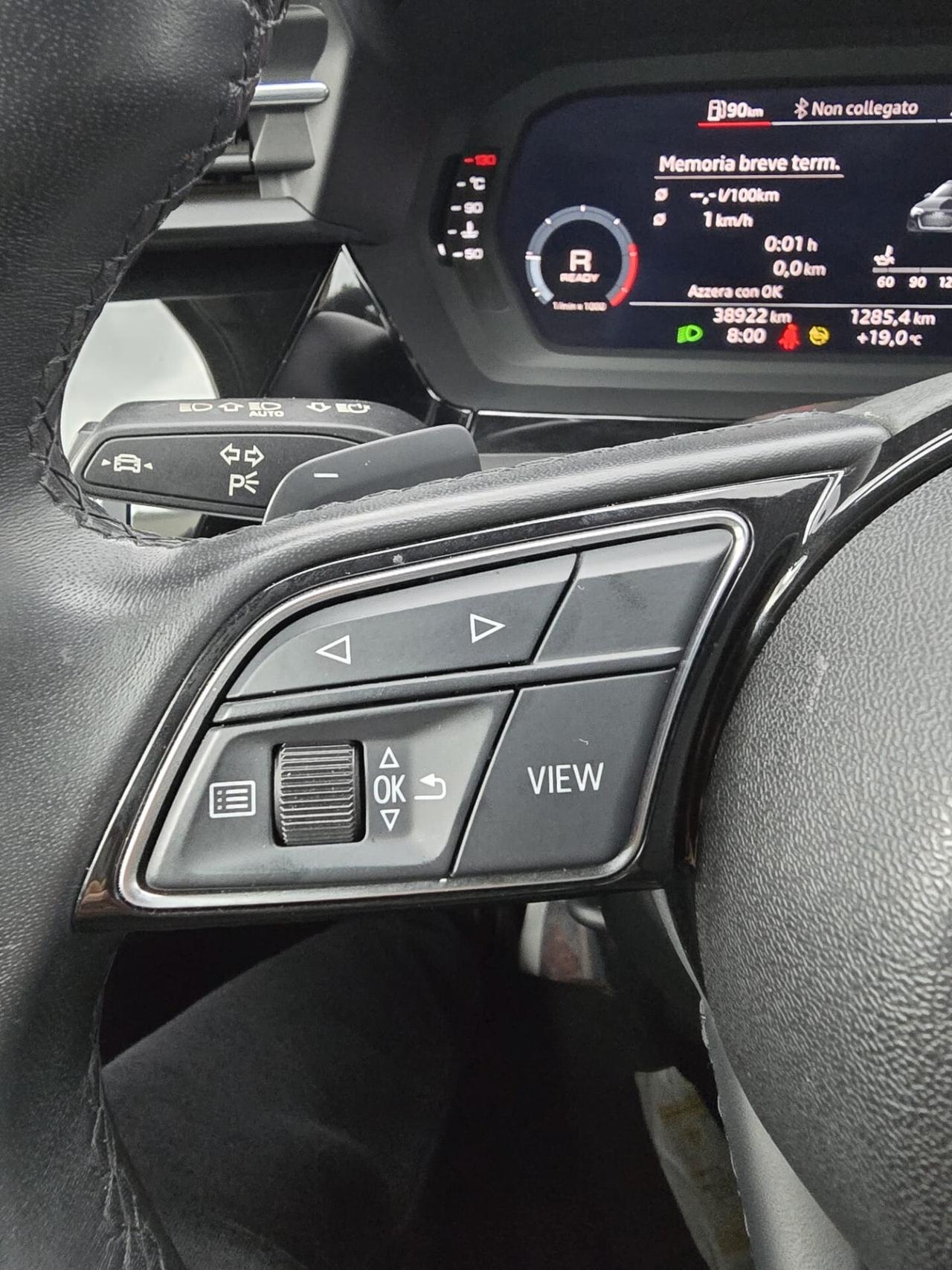 Audi A3 Sportback 35 2.0 tdi 150 Advanced S-Tronic Cockpit