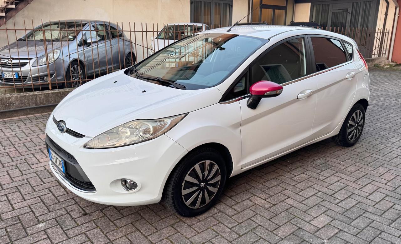 Ford Fiesta 1.4 5 porte GPL Scadenza 2029 Ok Neopatentati