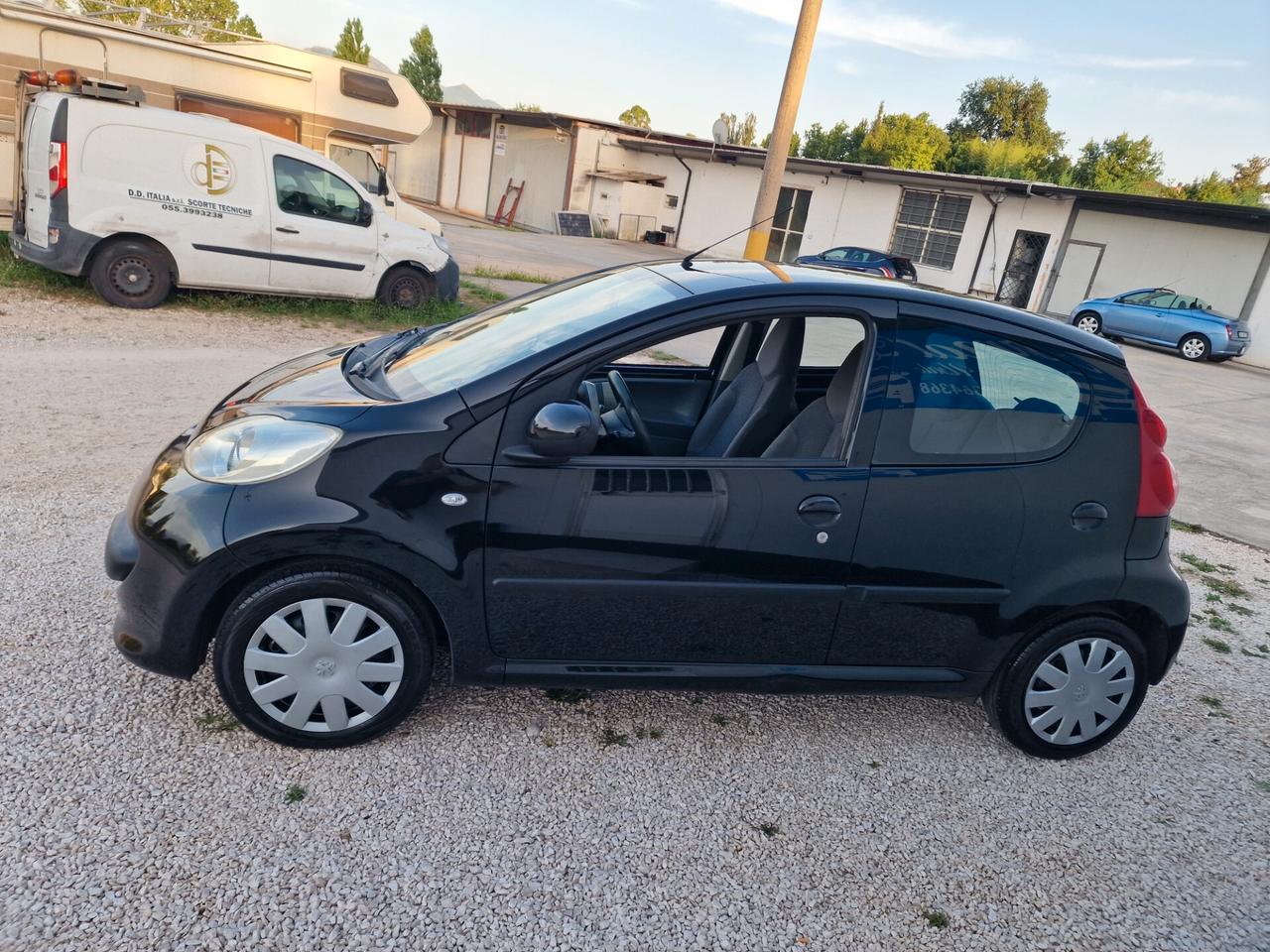 Peugeot 107 1.0 68CV 5p. Sweet Years "ok neopatentati"